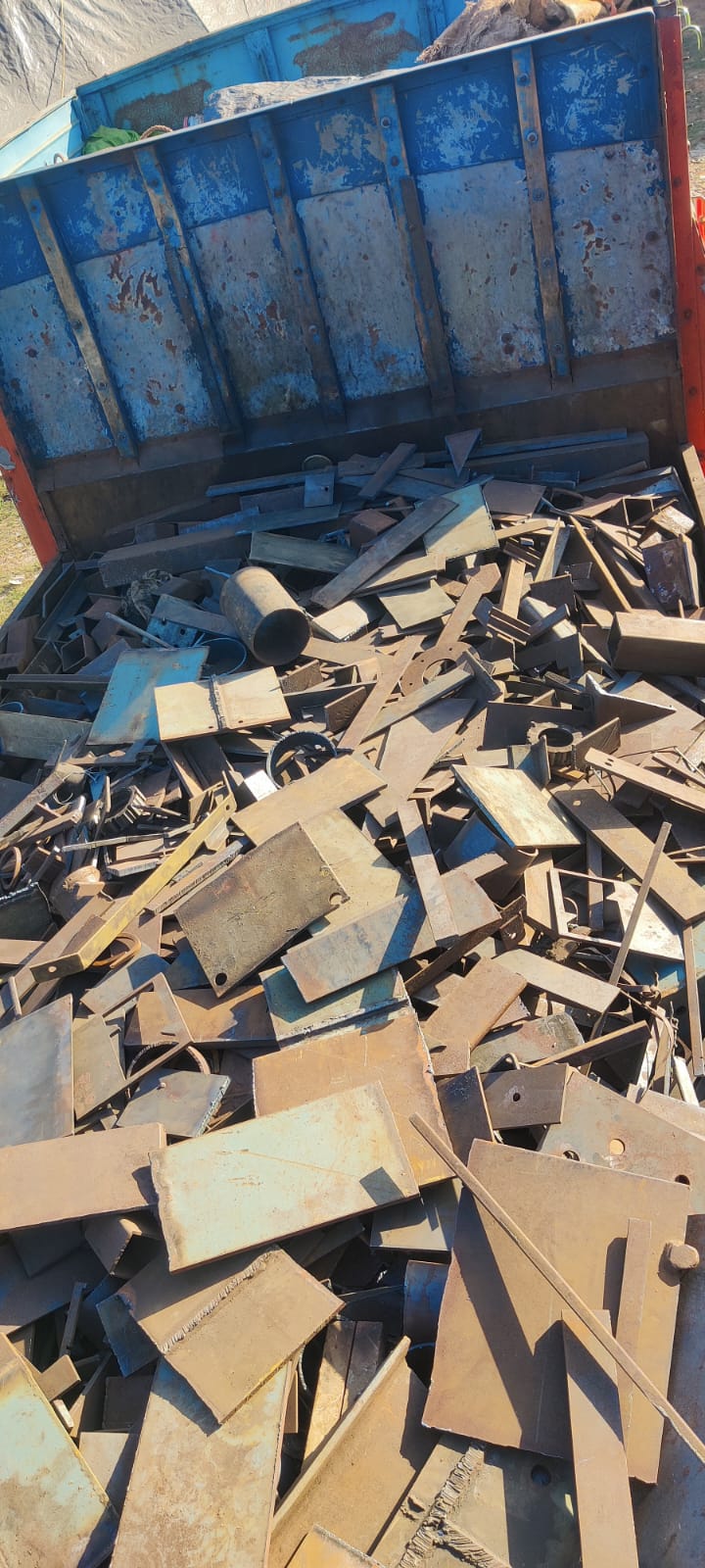 HMS Plate Cutting Scrap